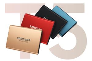 SAMSUNG Portable SSD T5 500 GB in Ocean Blue